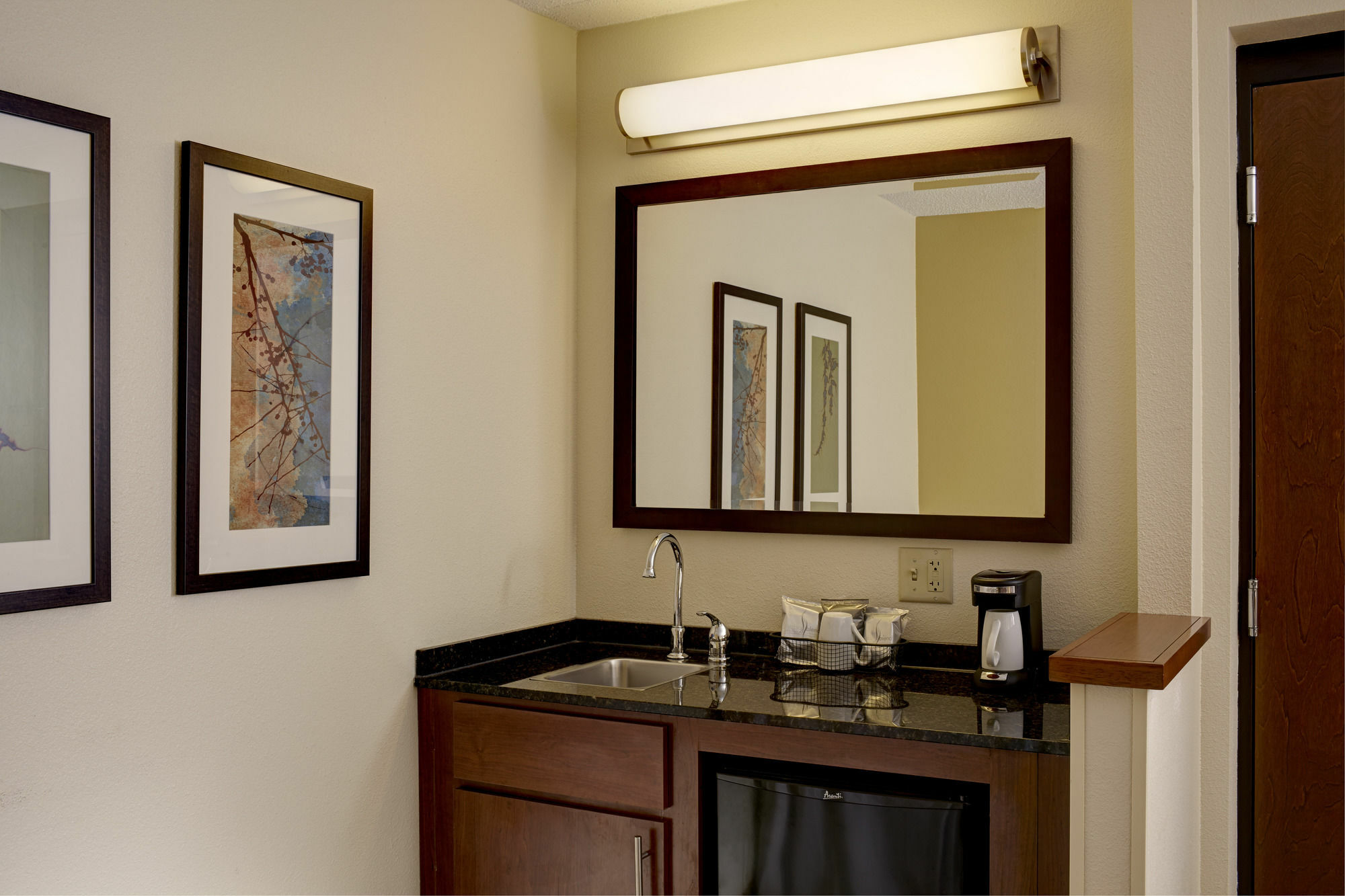 Hyatt Place Birmingham/Гувер Экстерьер фото